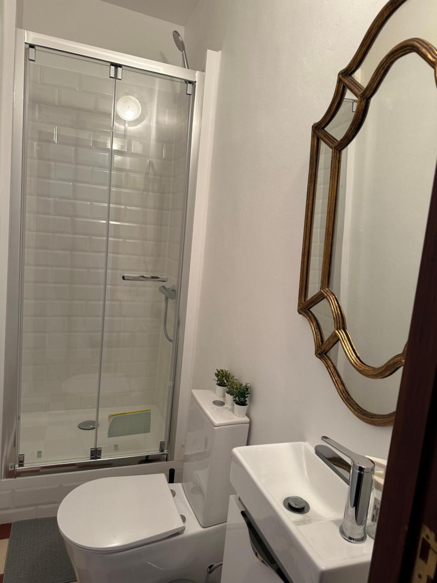 Homestay Principe Real - Casa De Lisbon