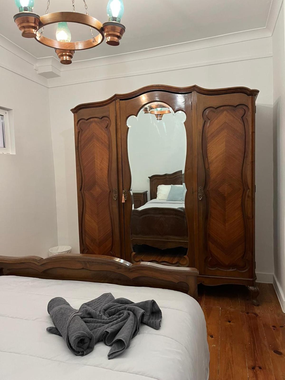 Homestay Principe Real - Casa De Lisbon